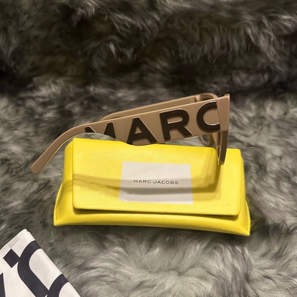 Marc Jacobs Beige Sunglasses - Picture 2 of 3